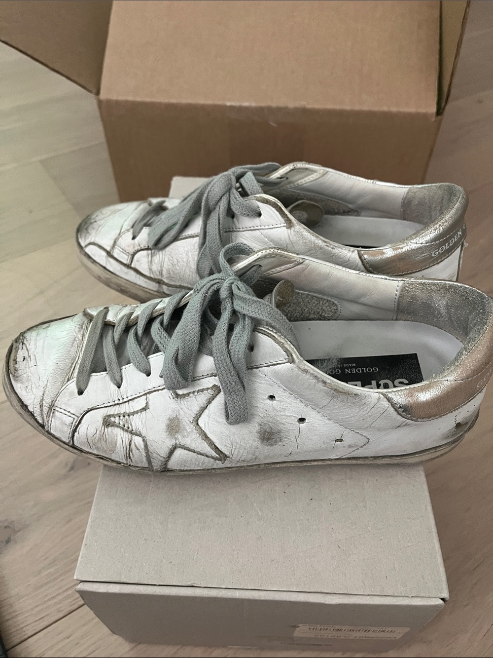Golden Goose White/Silver Sneskers - Picture 2 of 5